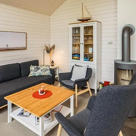 Beautiful Home In Krems Iiwarderbrueck With Sauna Feriehus Gols