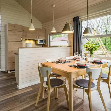 Beautiful Home In Krems Iiwarderbrueck With Sauna Feriehus *
