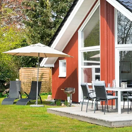 Beautiful Home In Krems Iiwarderbrueck With Sauna *